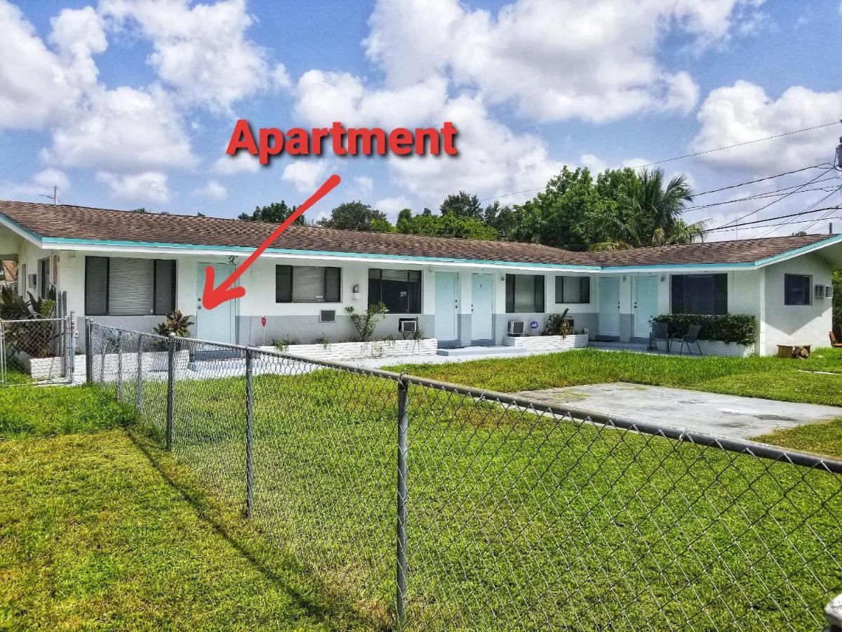 הוליווד Very Glam Apartment 5 Miles From Hard Rock מראה חיצוני תמונה